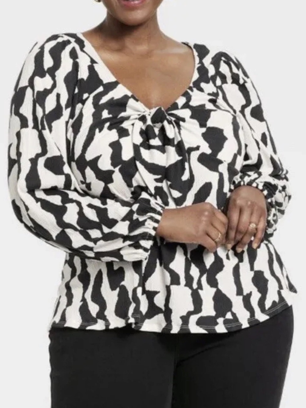 Ava & Viv Women's Black Abstract Knit Blouse size 2X